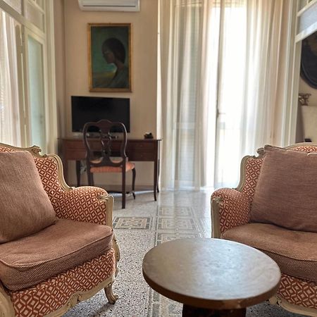 Luxury Suite Vitruvio 55 Formia Exteriör bild